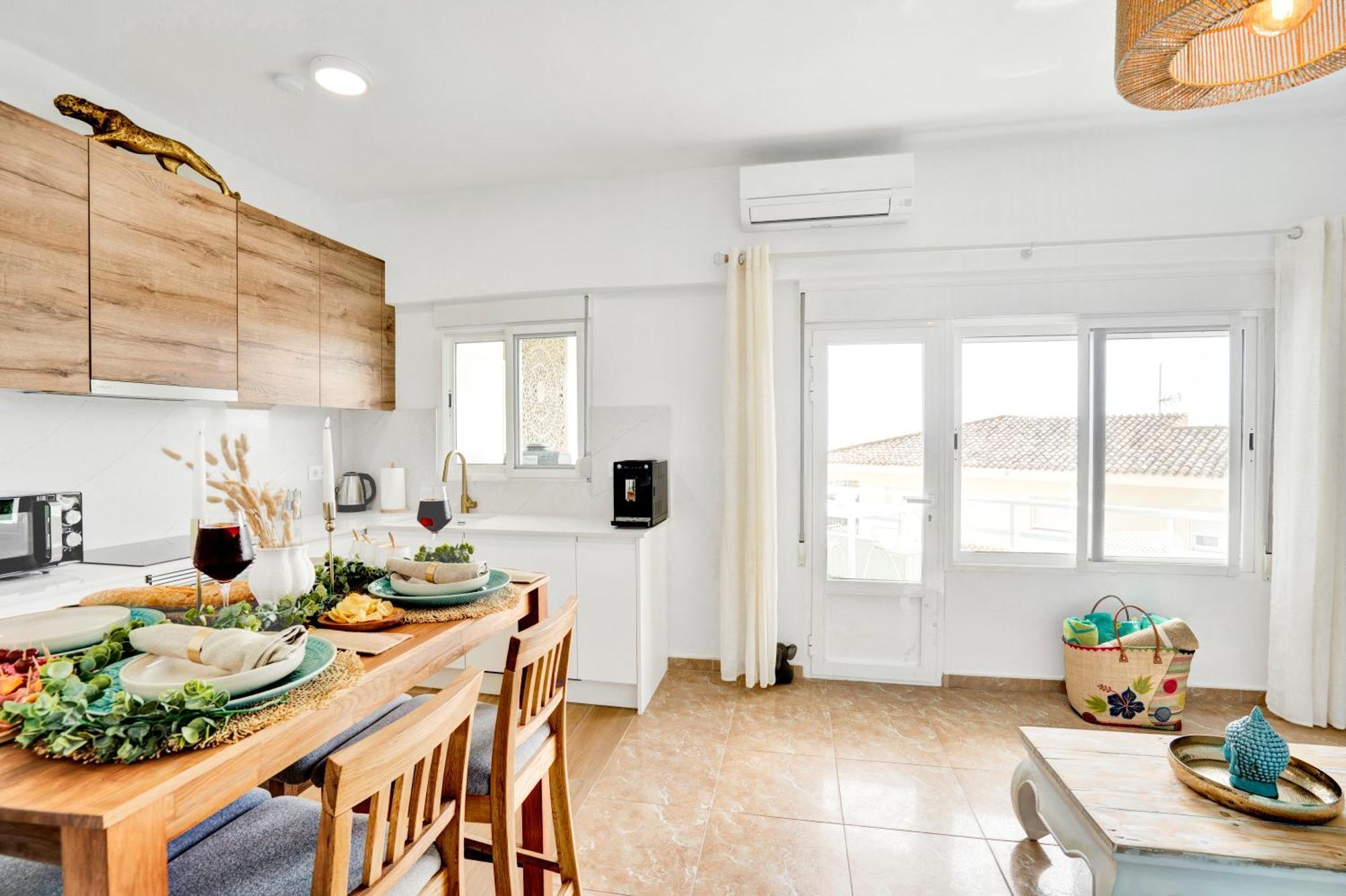 Apartment Seaview Beachlove Les Deveses